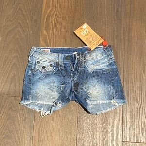 NWT True Religion Jean Shorts Size 24